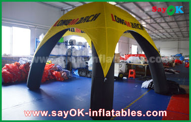 PVC 물질과 공기 텐트 로고 인쇄된 4개 다리 부풀게할 수 있는 공기 텐트 거미 돔 텐트를 야외에서 가게 하세요